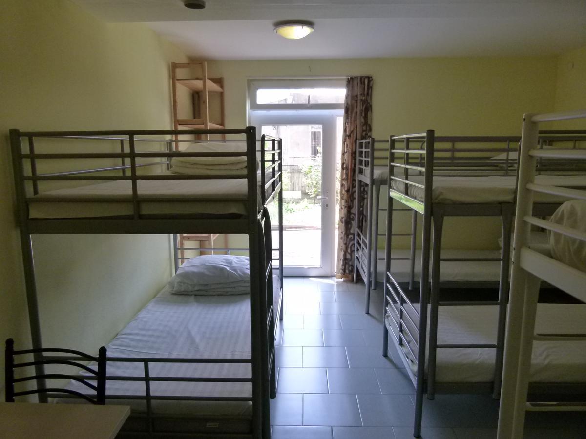 Why Me Eco-Friendly Hostel Tbilisi Bagian luar foto