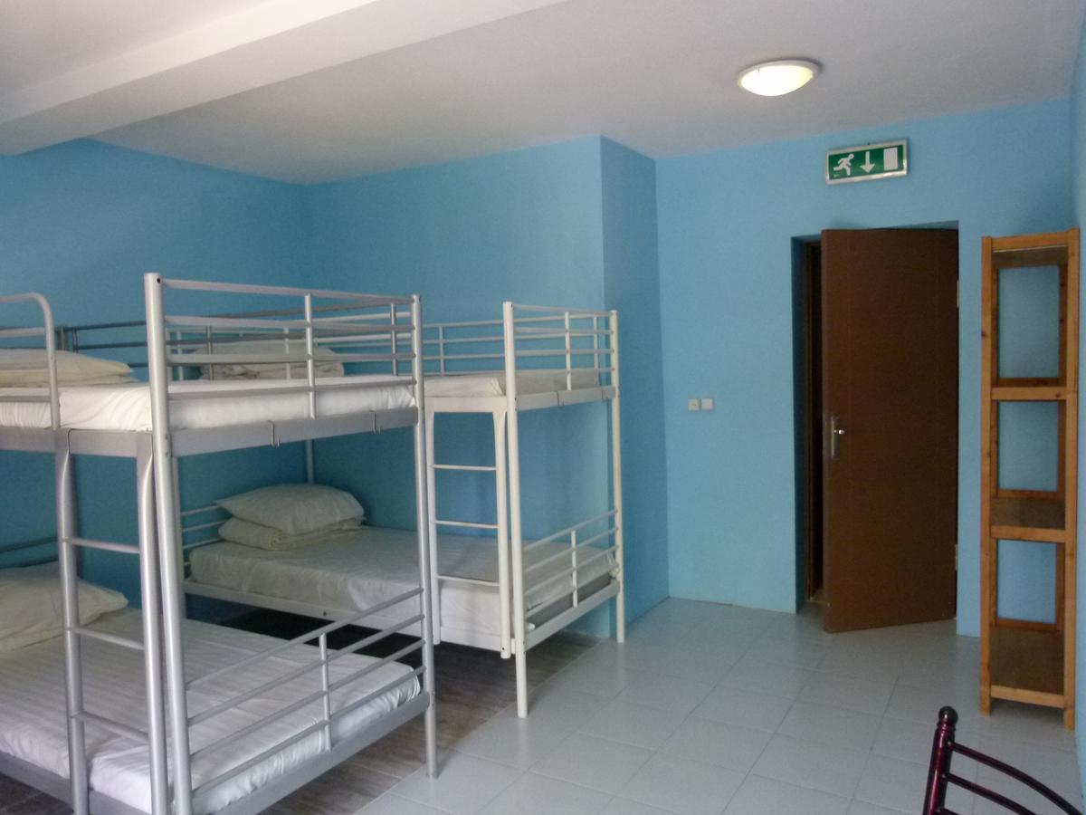 Why Me Eco-Friendly Hostel Tbilisi Bagian luar foto