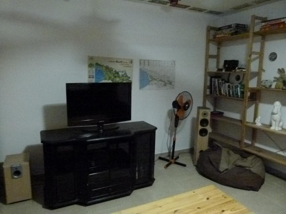 Why Me Eco-Friendly Hostel Tbilisi Bagian luar foto