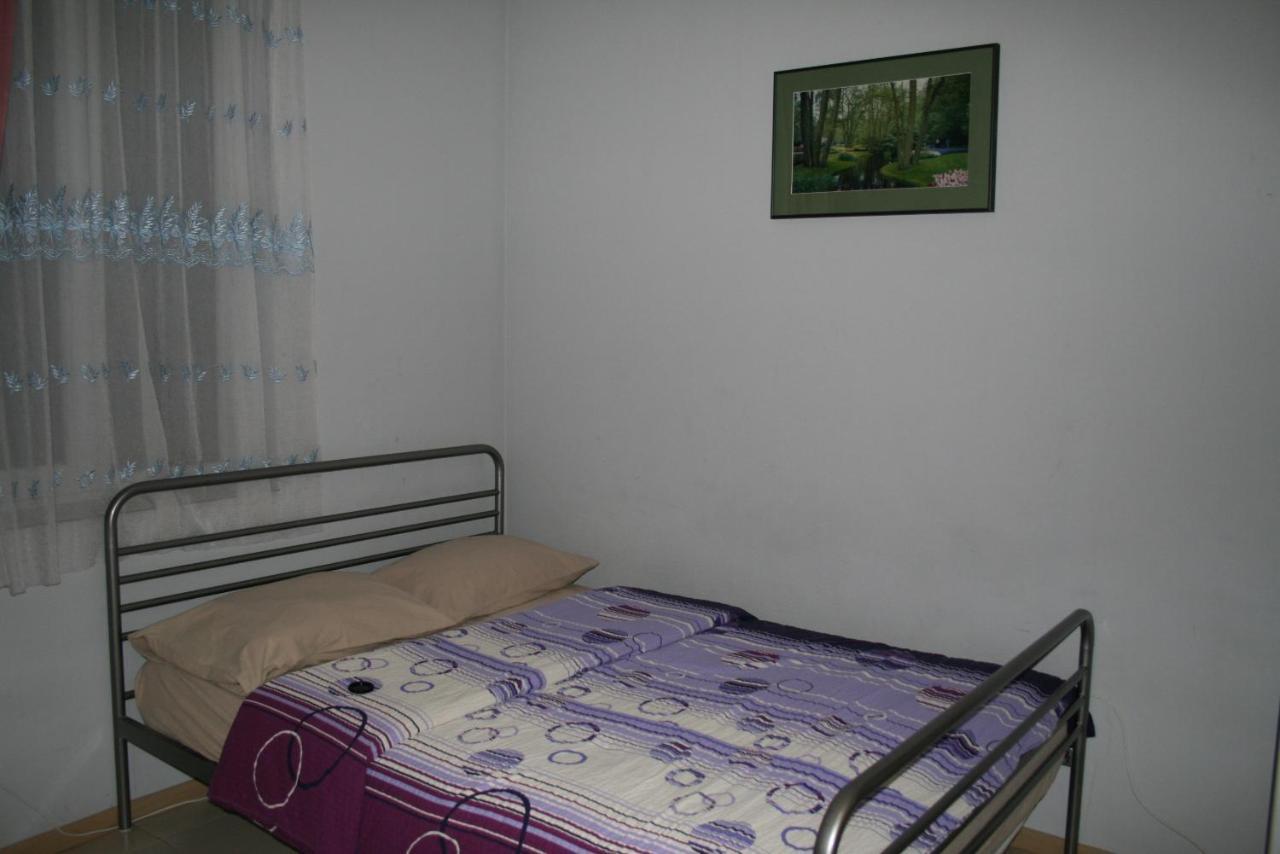 Why Me Eco-Friendly Hostel Tbilisi Bagian luar foto