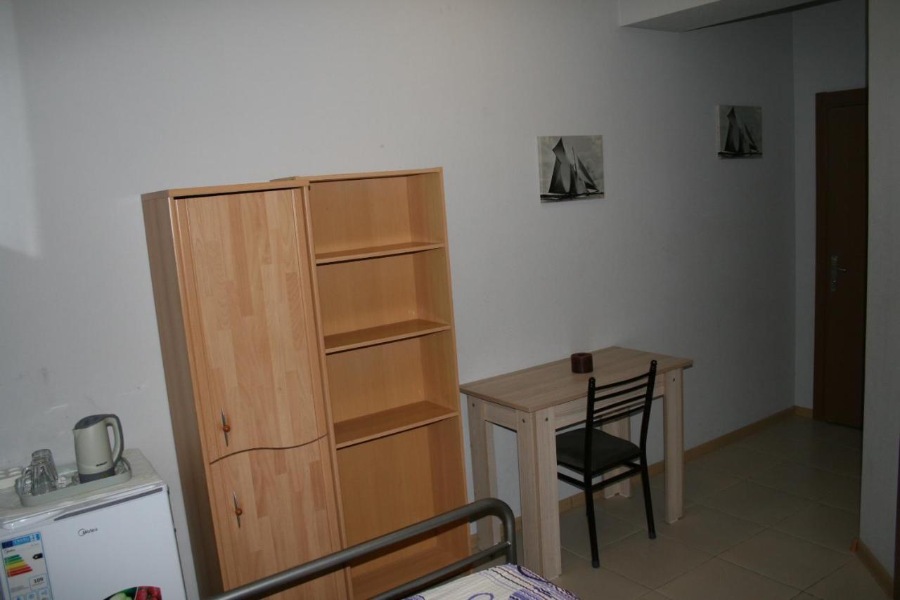 Why Me Eco-Friendly Hostel Tbilisi Bagian luar foto