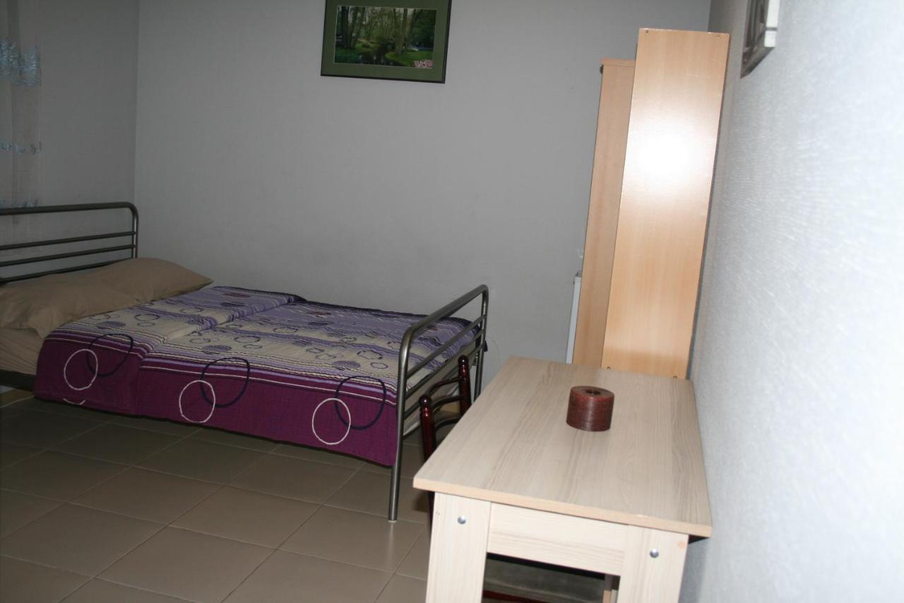 Why Me Eco-Friendly Hostel Tbilisi Bagian luar foto