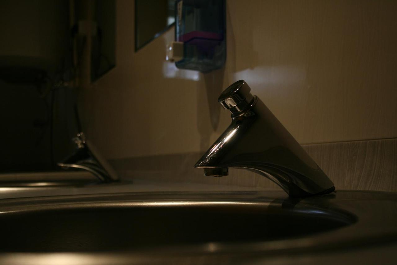 Why Me Eco-Friendly Hostel Tbilisi Bagian luar foto
