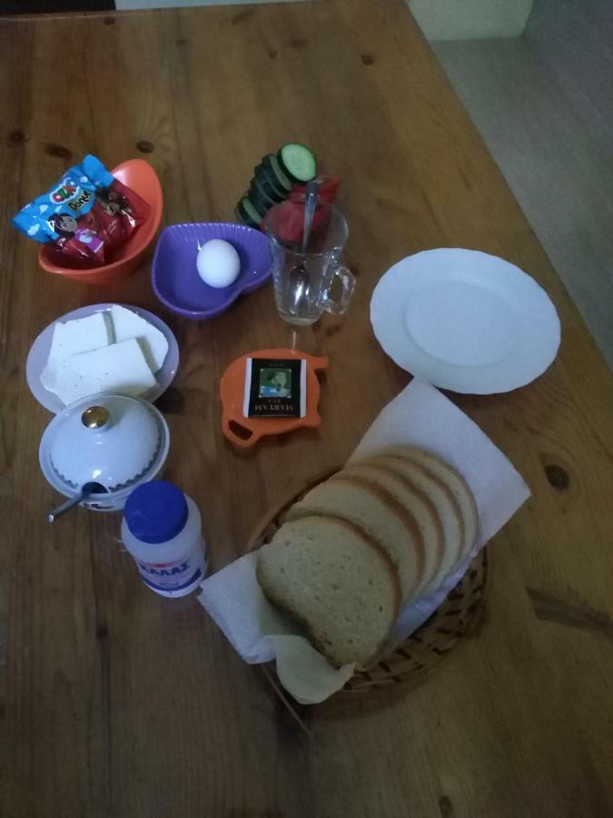 Why Me Eco-Friendly Hostel Tbilisi Bagian luar foto