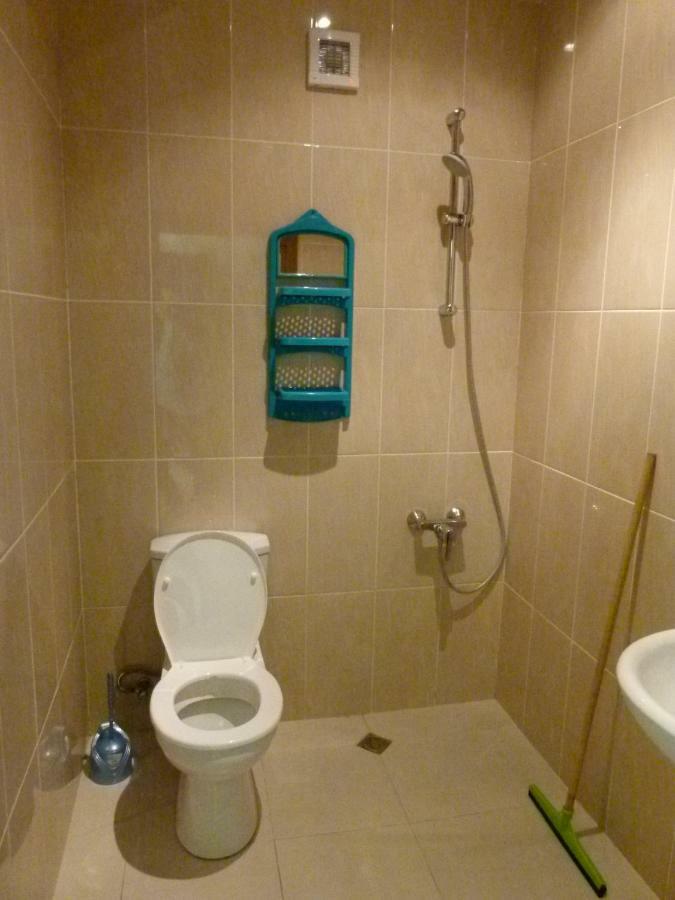 Why Me Eco-Friendly Hostel Tbilisi Bagian luar foto
